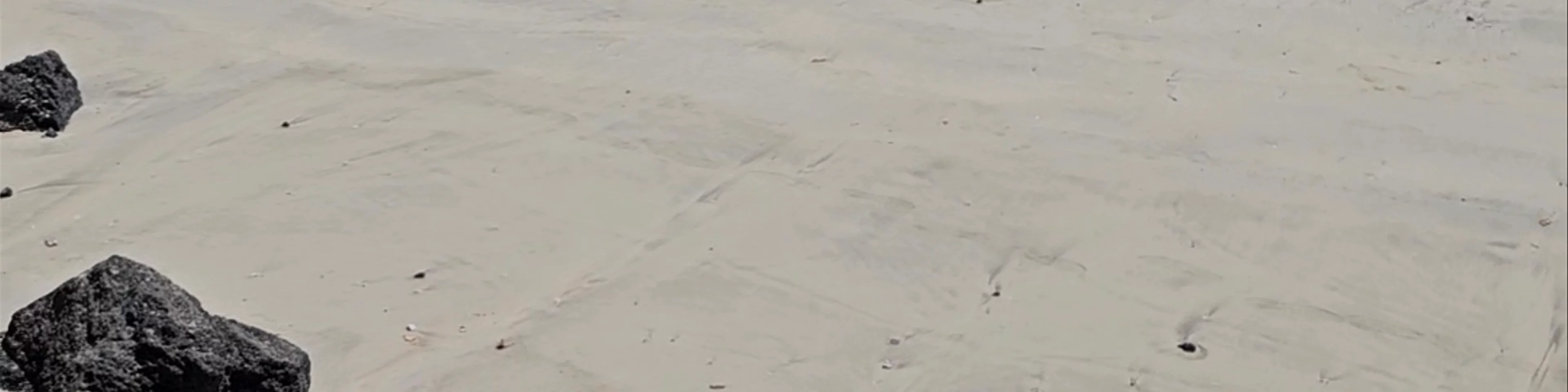 Puerto Villamil Beach