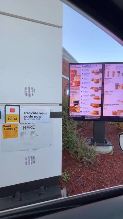 McDonald's - Crap service - Coffee & Tea Near Me - Bluffton, South Carolina