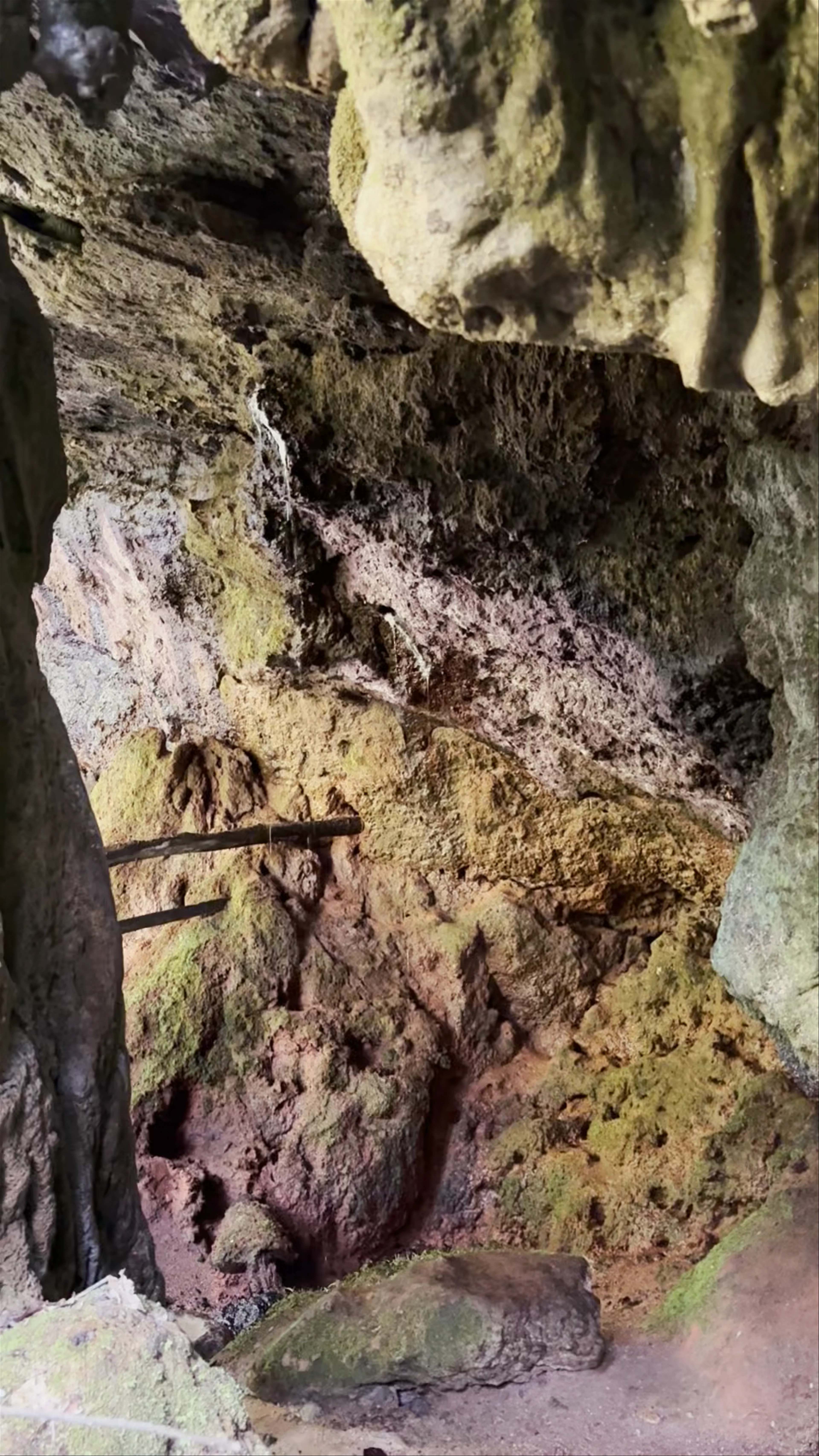 Amabere Caves