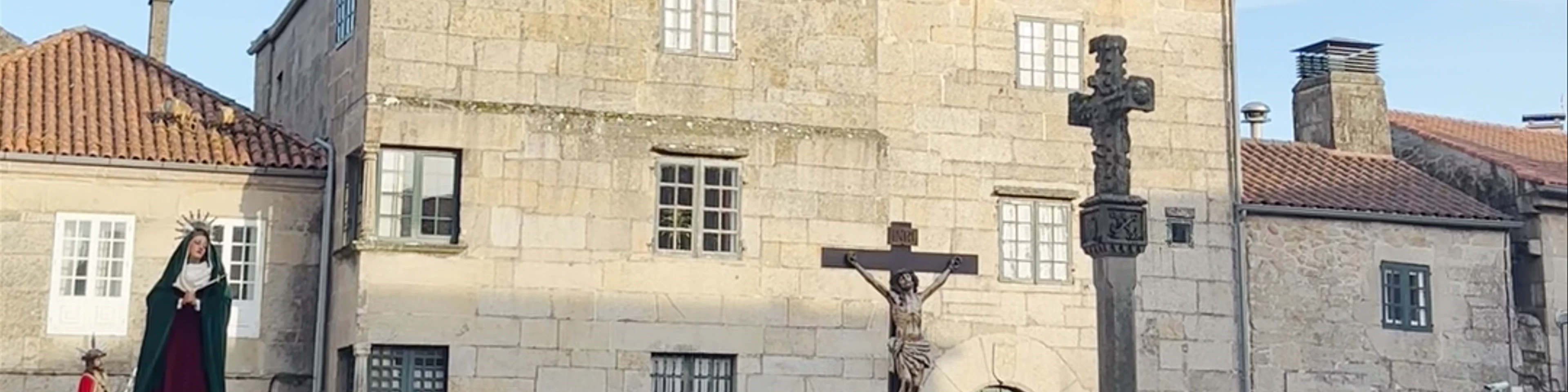 Cruceiro praza Alonso Fonseca
