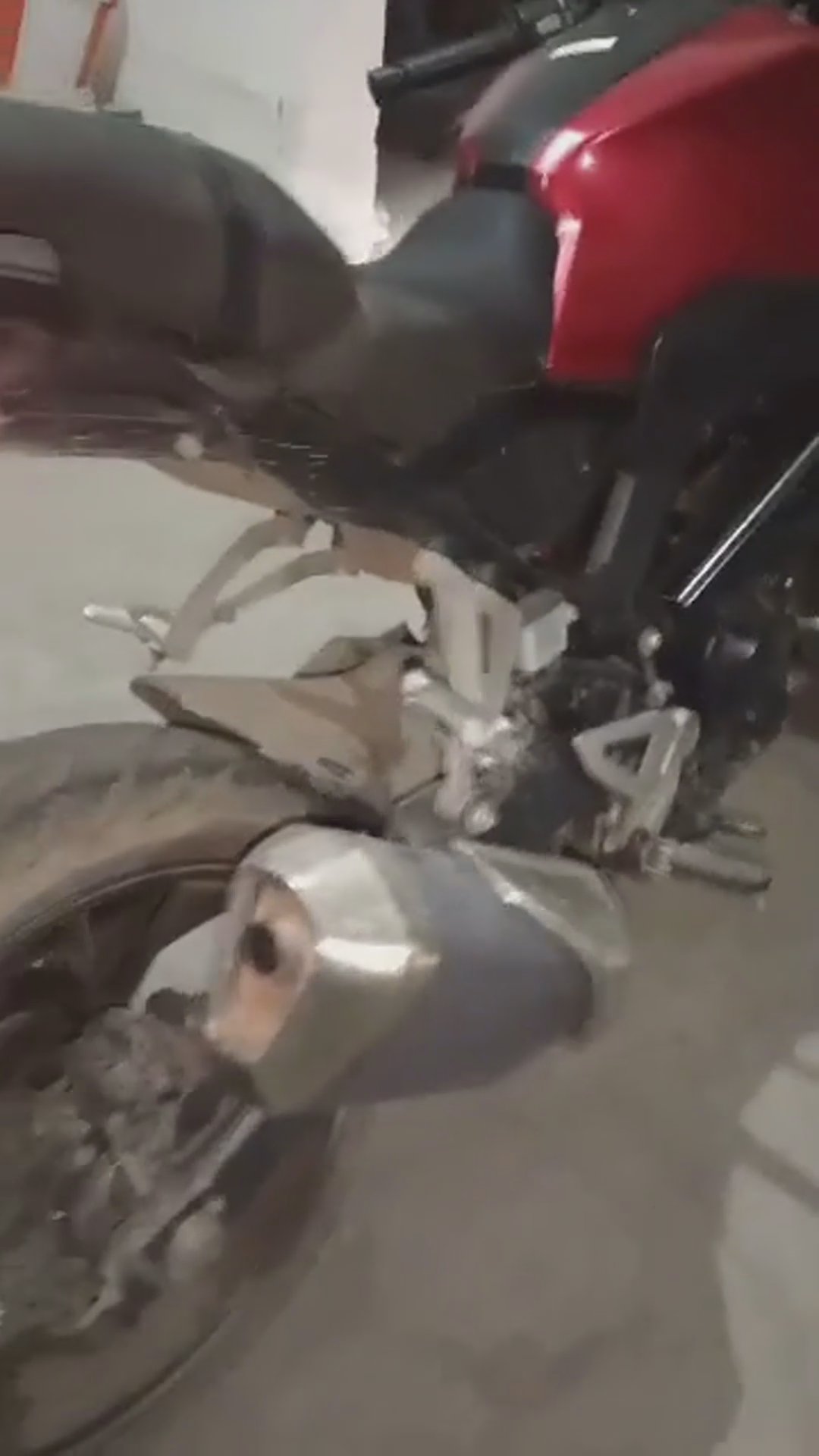 Walk-around video thumbnail