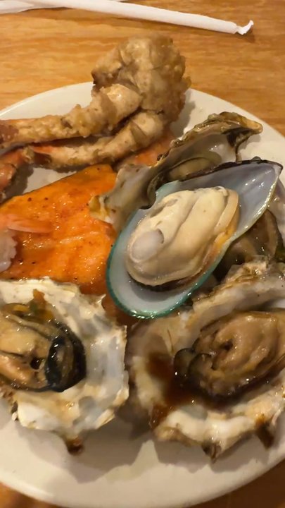 Super King Buffet - Buffets Near Me - Portland, Oregon