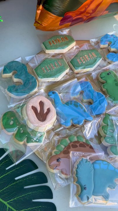 Easy Yolk - Katie individually packed the cookies. Perfect for guests to take home. - Bakeries Near Me