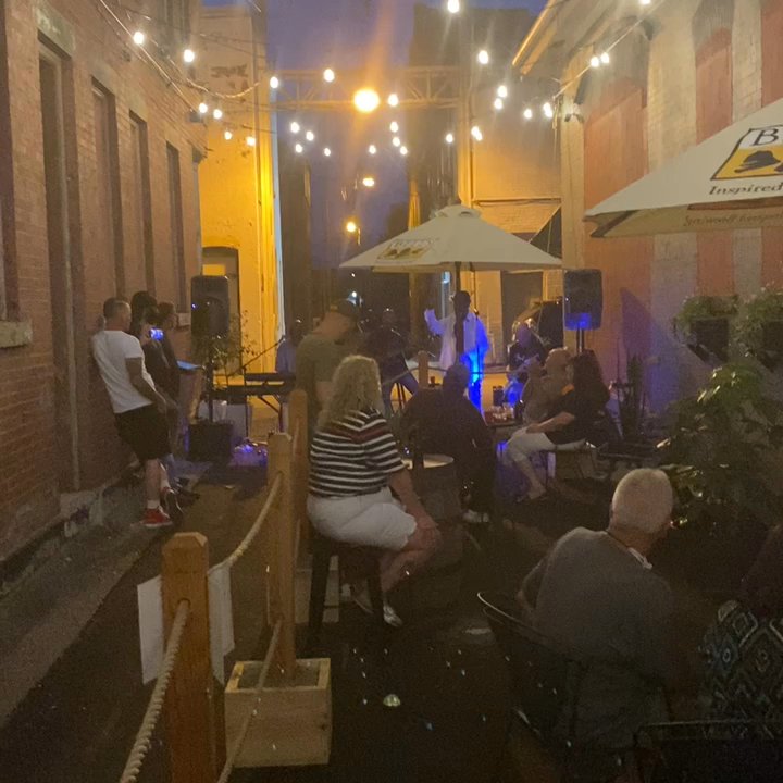 Hideaway Lounge - Summer pics - Lounges Near Me - Massillon, Ohio