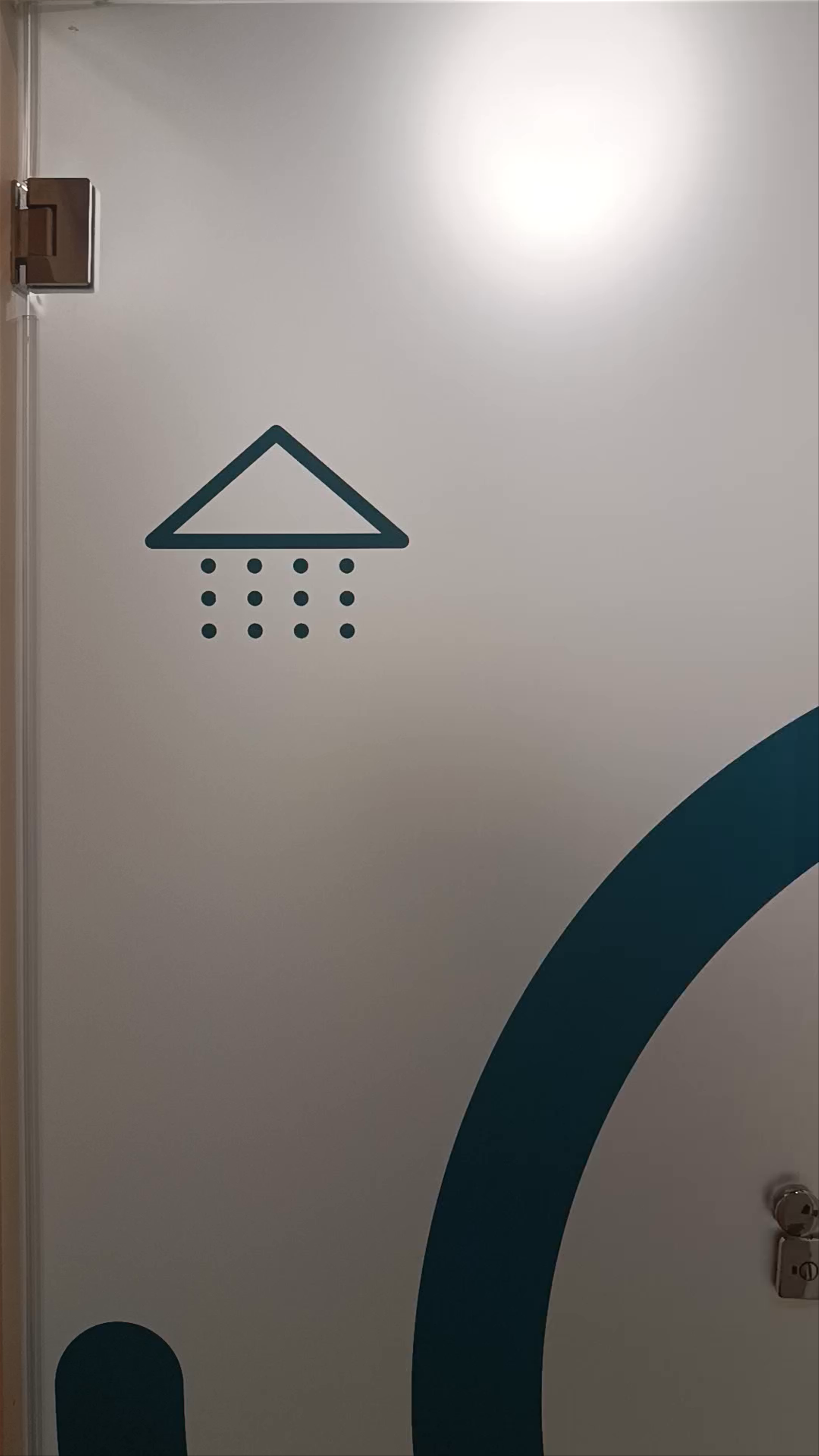 KonK HosteL