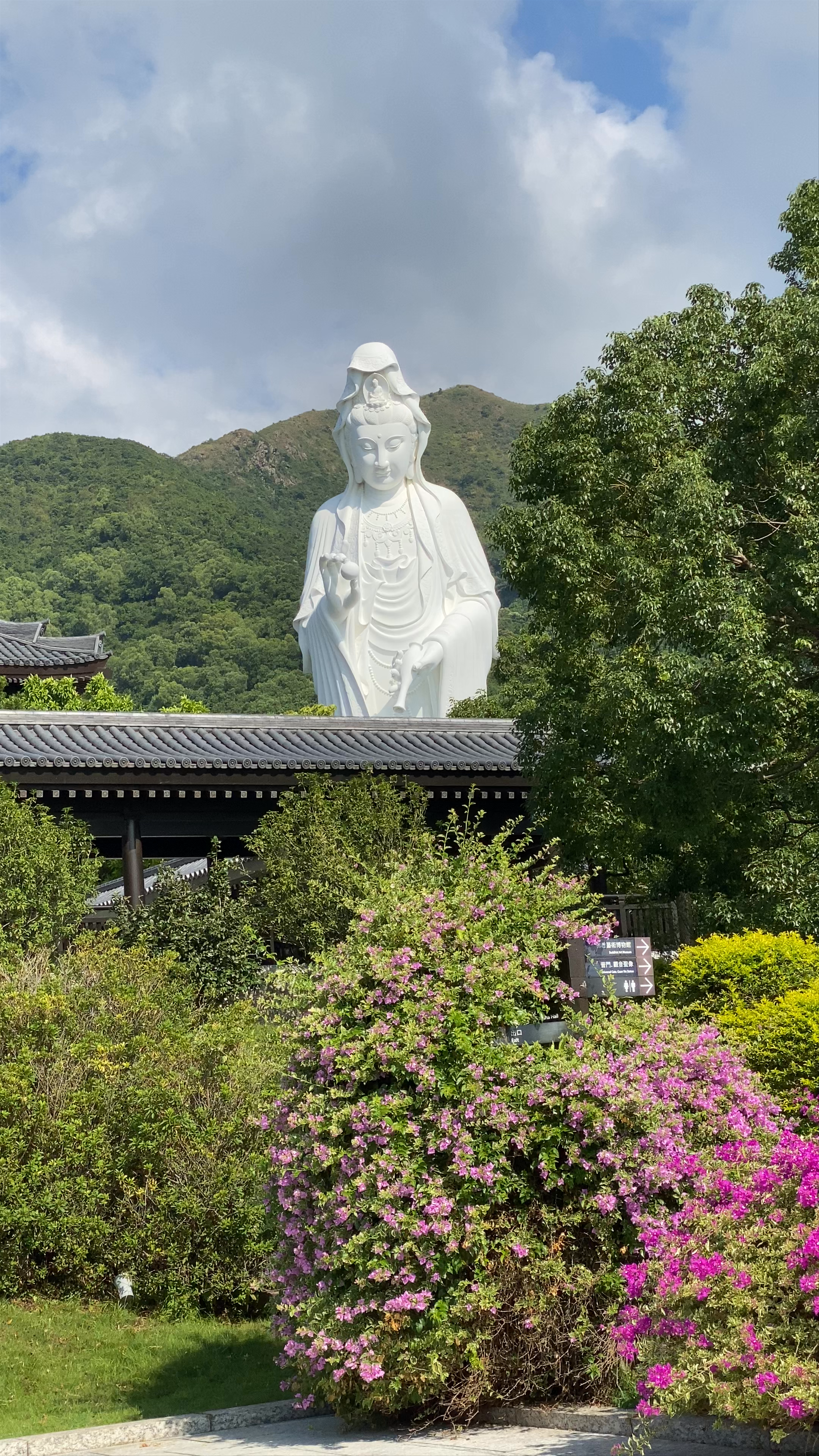 Serene Spiritual Escape at Universal Gate Hall, Ting Kok, Hong Kong