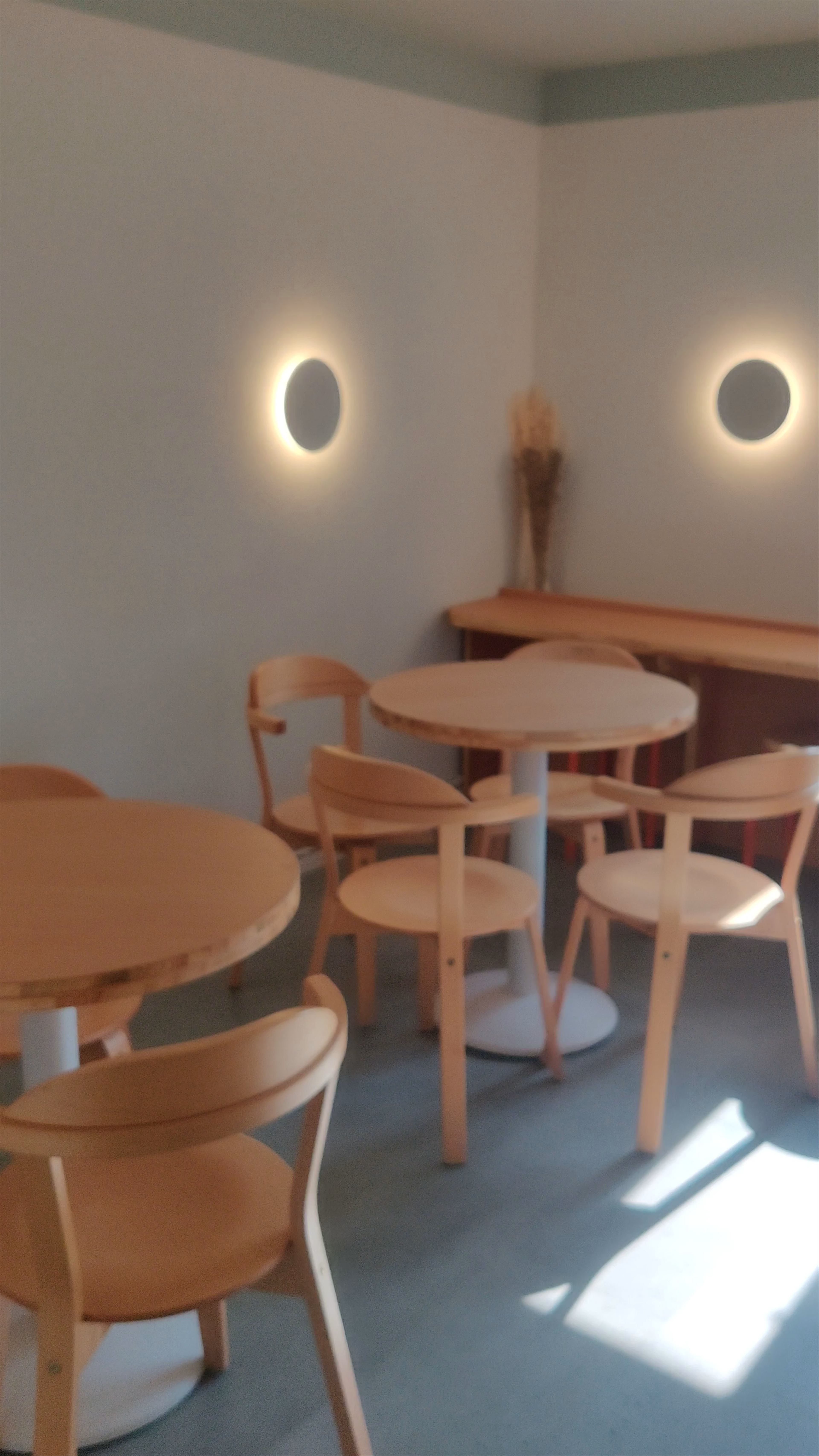 ROAdSTED | The Coffee Place - Calm and Cozy Café in Cluj-Napoca