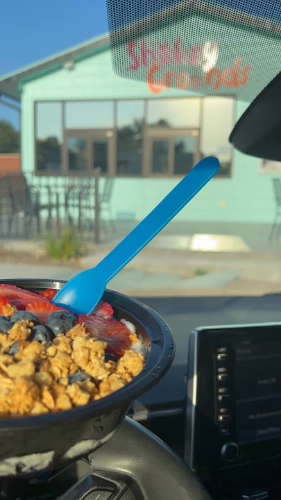 Shakey Grounds - Açaí Bowl with açaí, yogurt, granola, blueberries, and strawberries (They were out of bananas) - Coffee & Tea Near Me - Tabor, Iowa