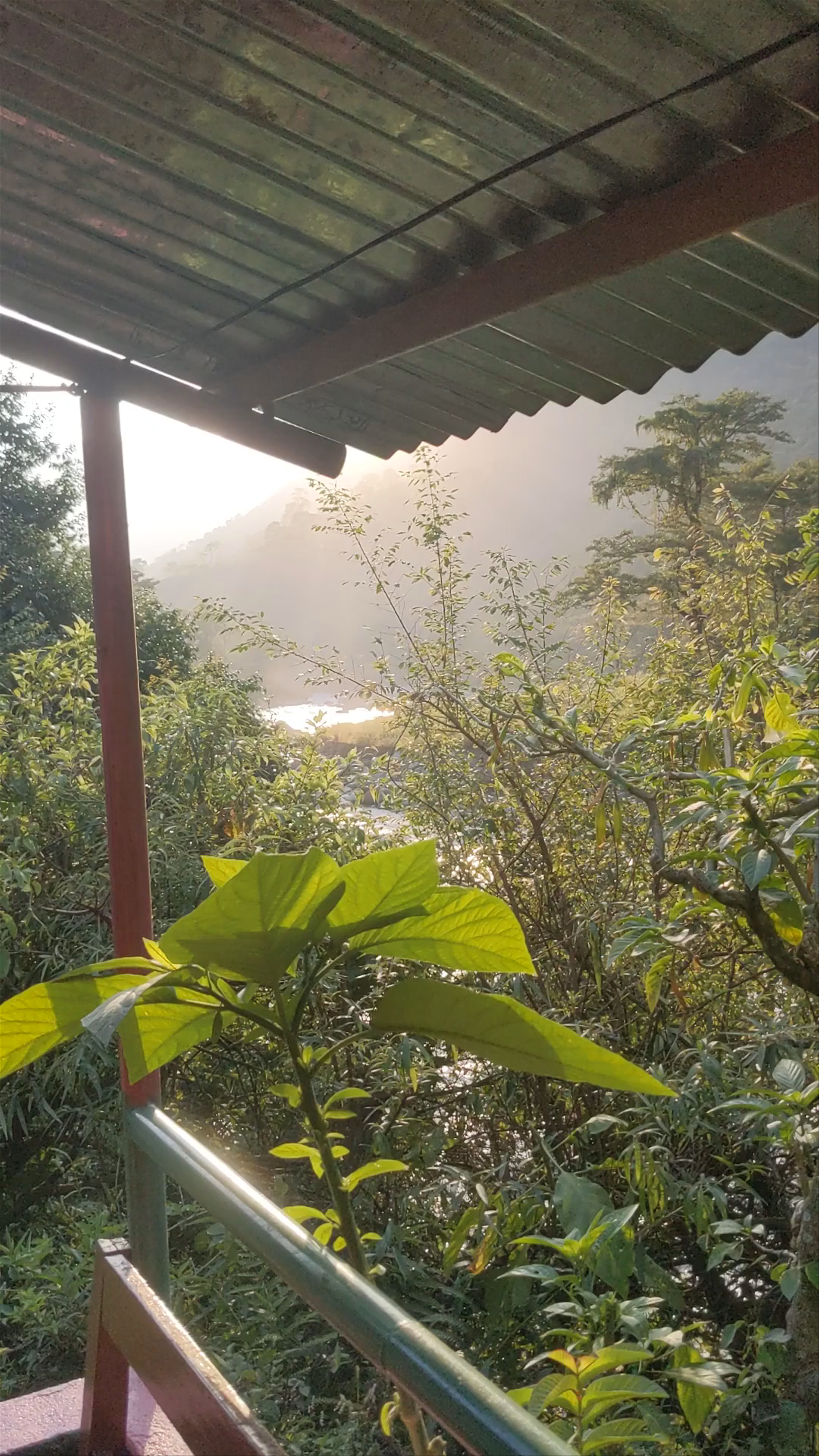 SUMAN HOTEL AND RESTAURANT