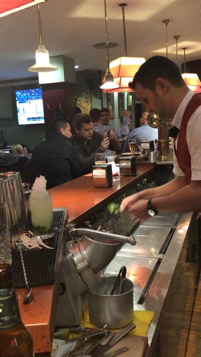 La Higuera - Marco making my mojito - Cocktail Bars Near Me - Barcelona, B