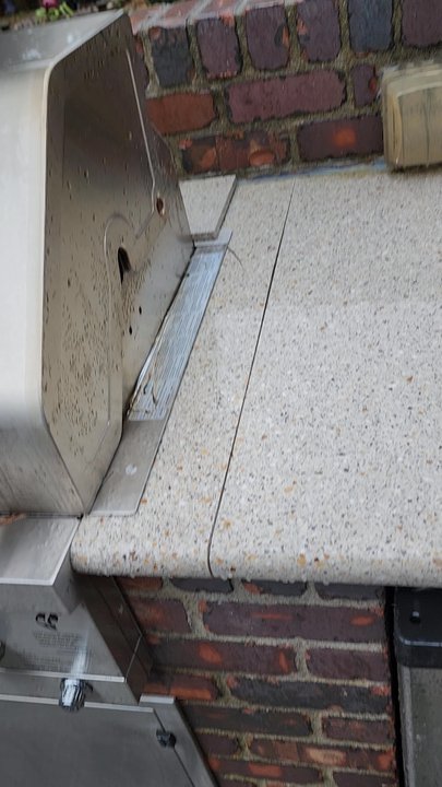 Precision Countertops - Precision countertops in Kent did a lousy job on my outdoor countertop. It cracked within a few months after the installed it.No response - Countertop Installation Near Me - Kent, Washington
