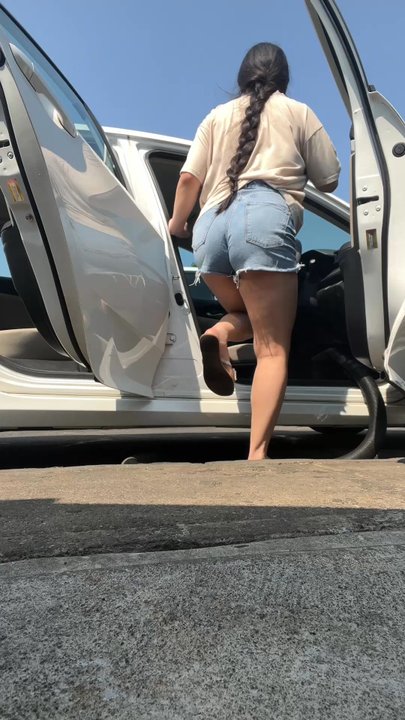 Quickie Car Wash - I'm just a girl!!! (Free vacuums after car wash) - Car Wash Near Me - Bergenfield, New Jersey