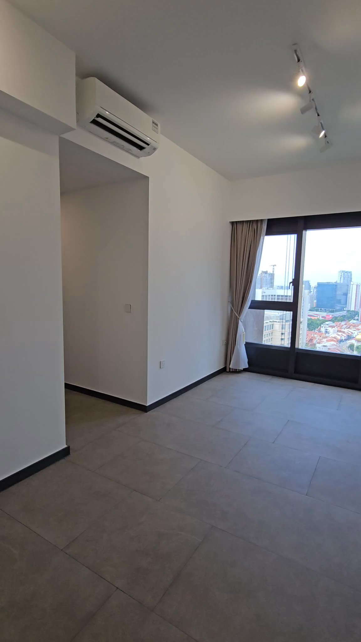3 Bed Condo for Rent in  Midtown Modern - Image 8