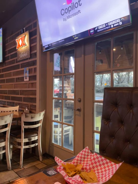 Del Rio Mexican Grill - It's empty today at 4pm! - Mexican Near Me - Dacula, Georgia