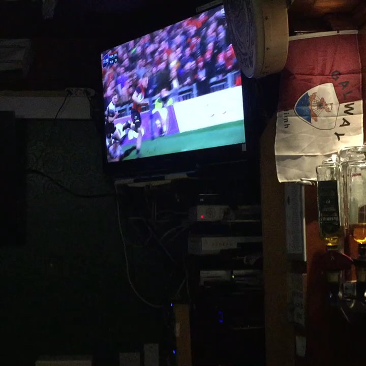 McLaughlins - Rugby. Munster vs. Toulon. - Irish Pub Near Me - Dusseldorf, NW