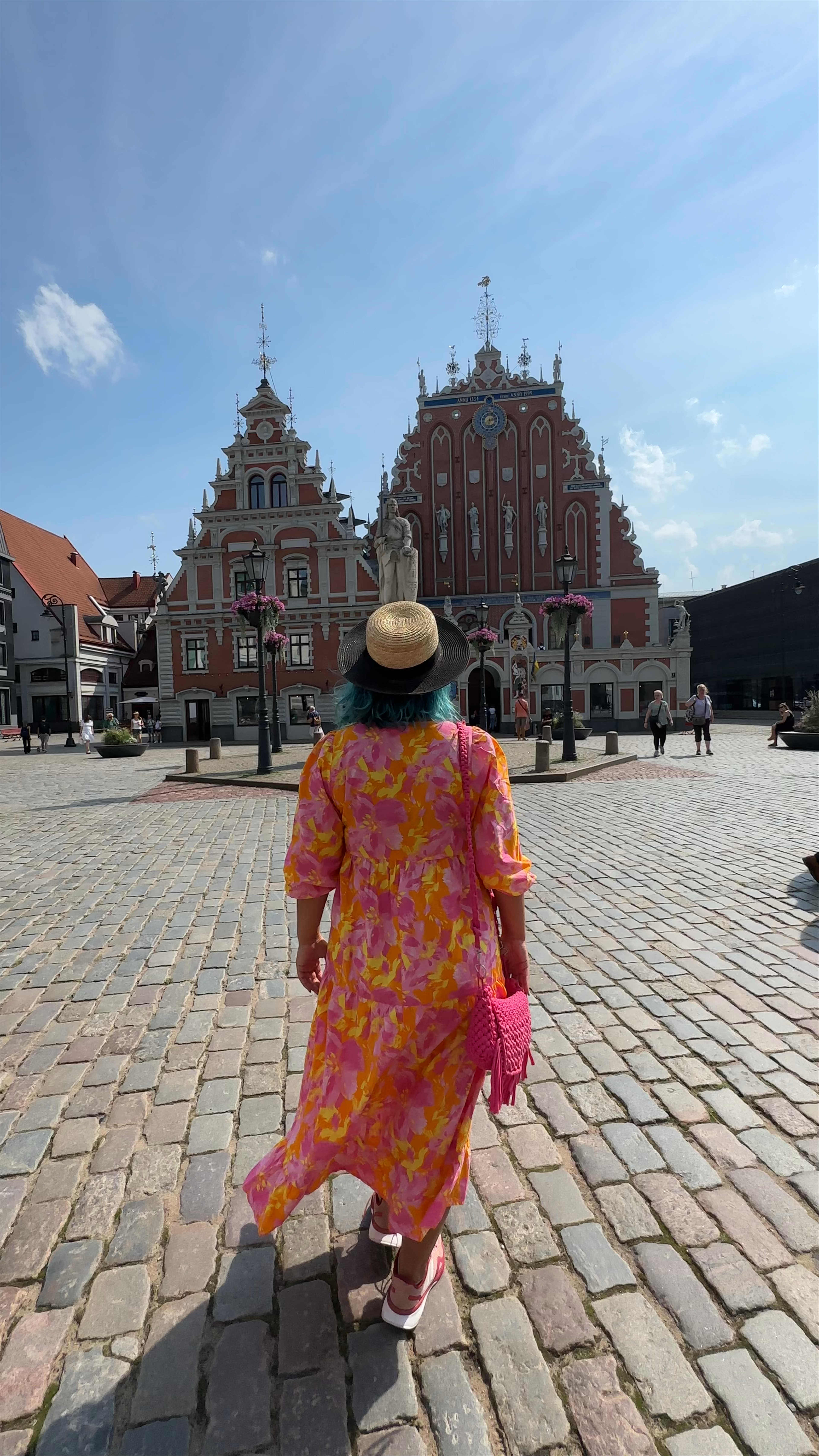 House of the Black Heads