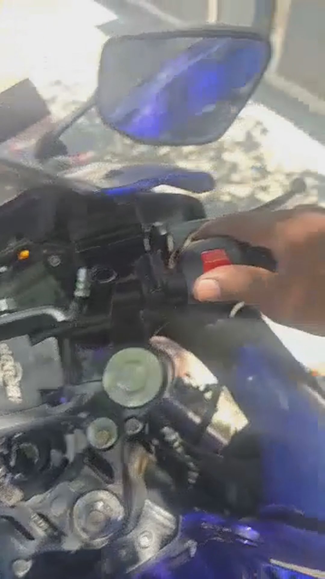 Walk-around video thumbnail