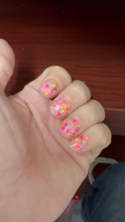 Broadway Nails - So cool. This is dip powder. No gel. I've never seen a dip that is like this. They have 500 colors! Ask for Vivian. - Nail Salons Near Me - New York, New York