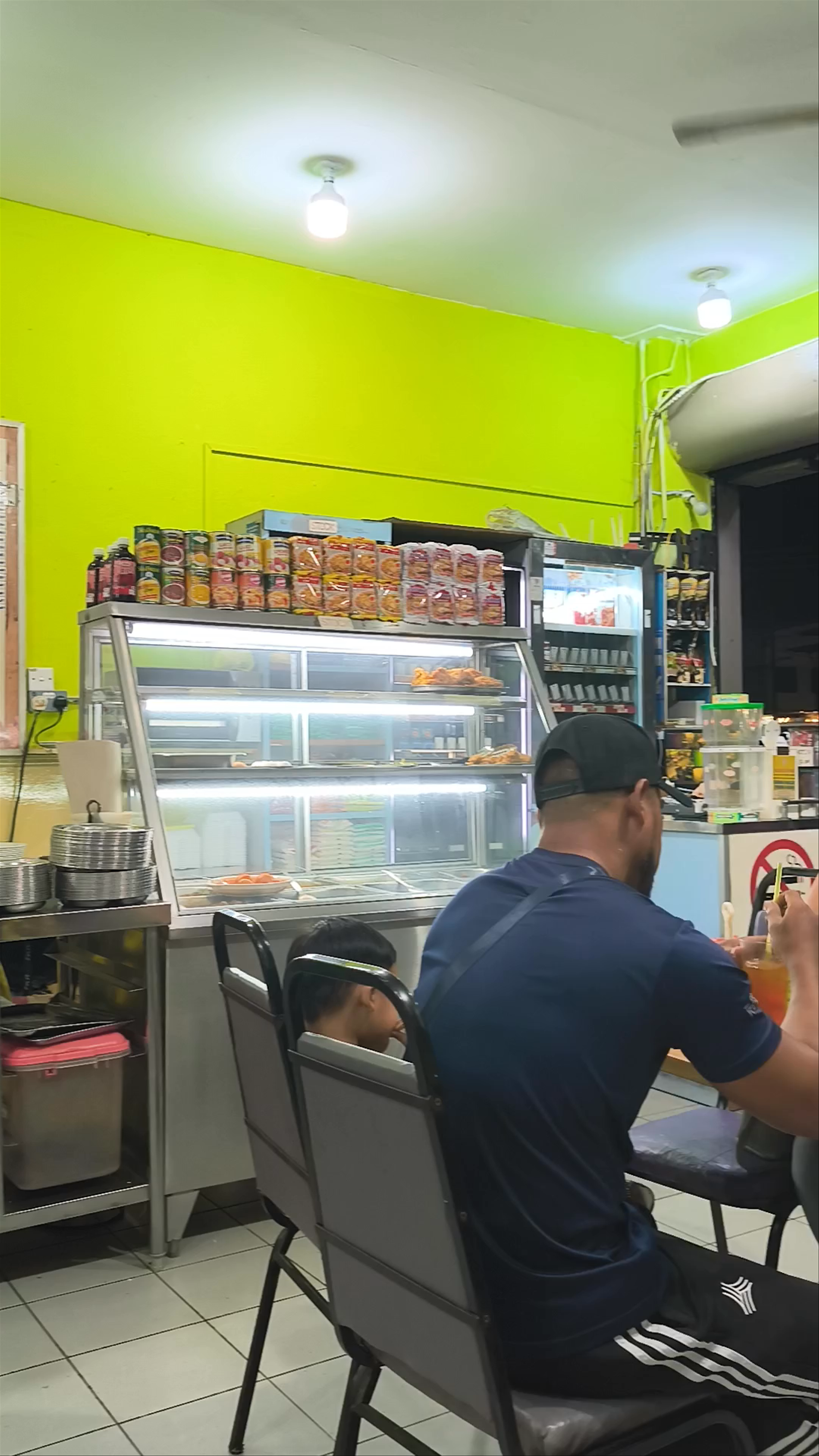 Nasi Kandar Al-Farisha: Authentic Malaysian Local Dining in Semporna