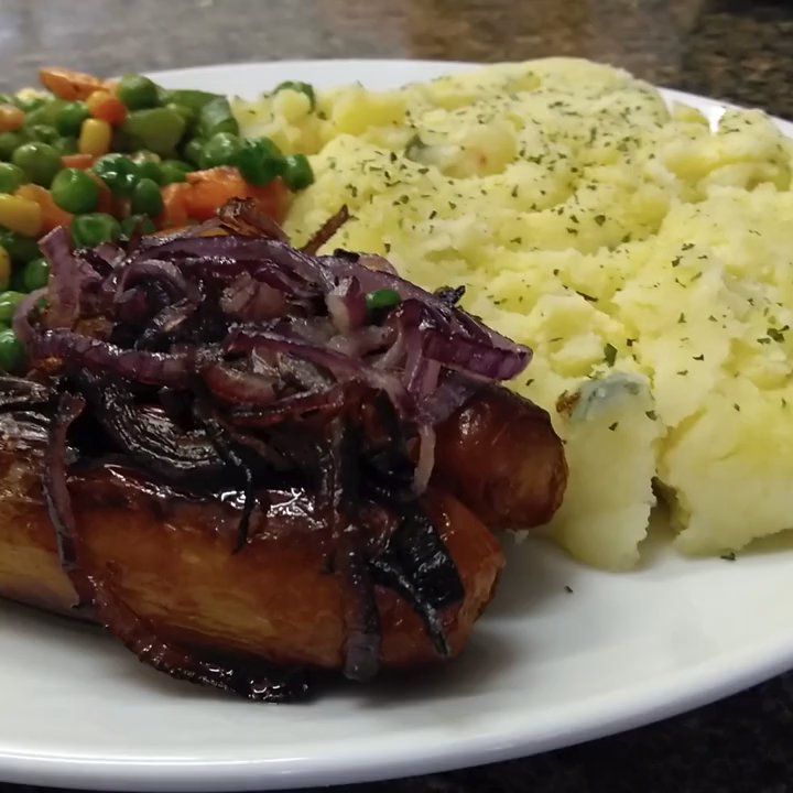 Cafe Spresso - Bangers and mash - Cafes Near Me - Cork, Colorado