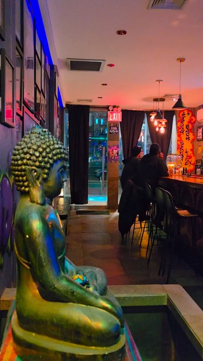Urban Vegan Kitchen - Cool vibe. - Vegan Near Me - New York, New York