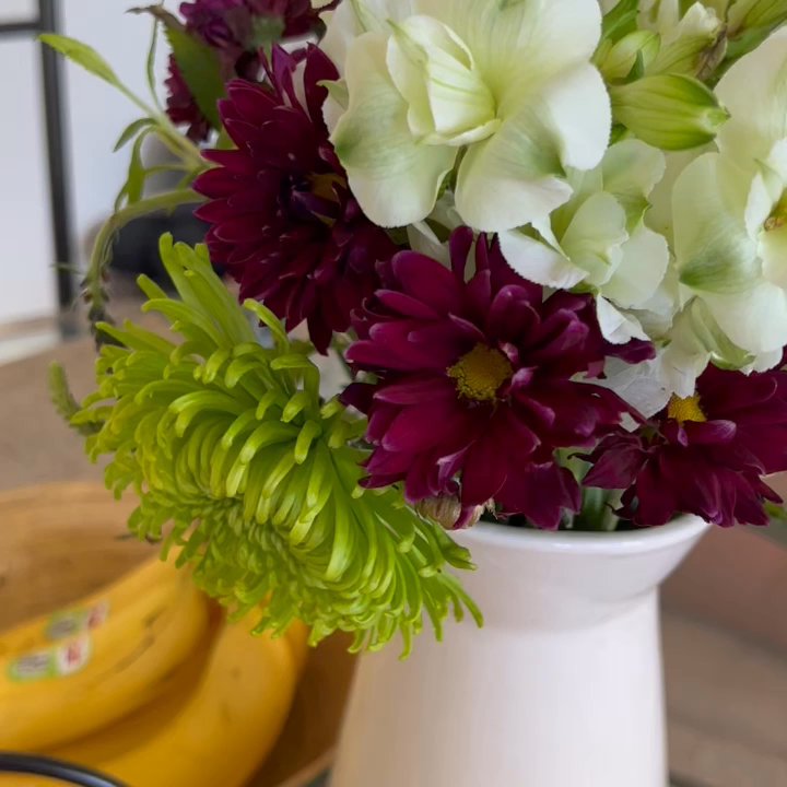Safeway - (soon to be) Mothers Day Bouquet from my hubby 22' - Grocery Near Me - Ewa Beach, Hawaii