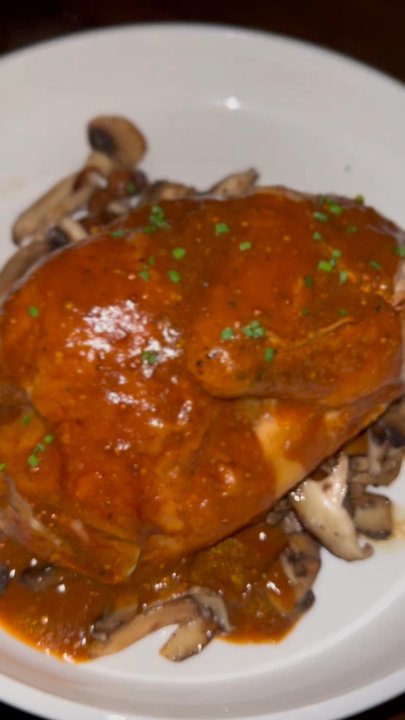 Daily Grill - Chicken Piccata - American Near Me - Houston, Texas
