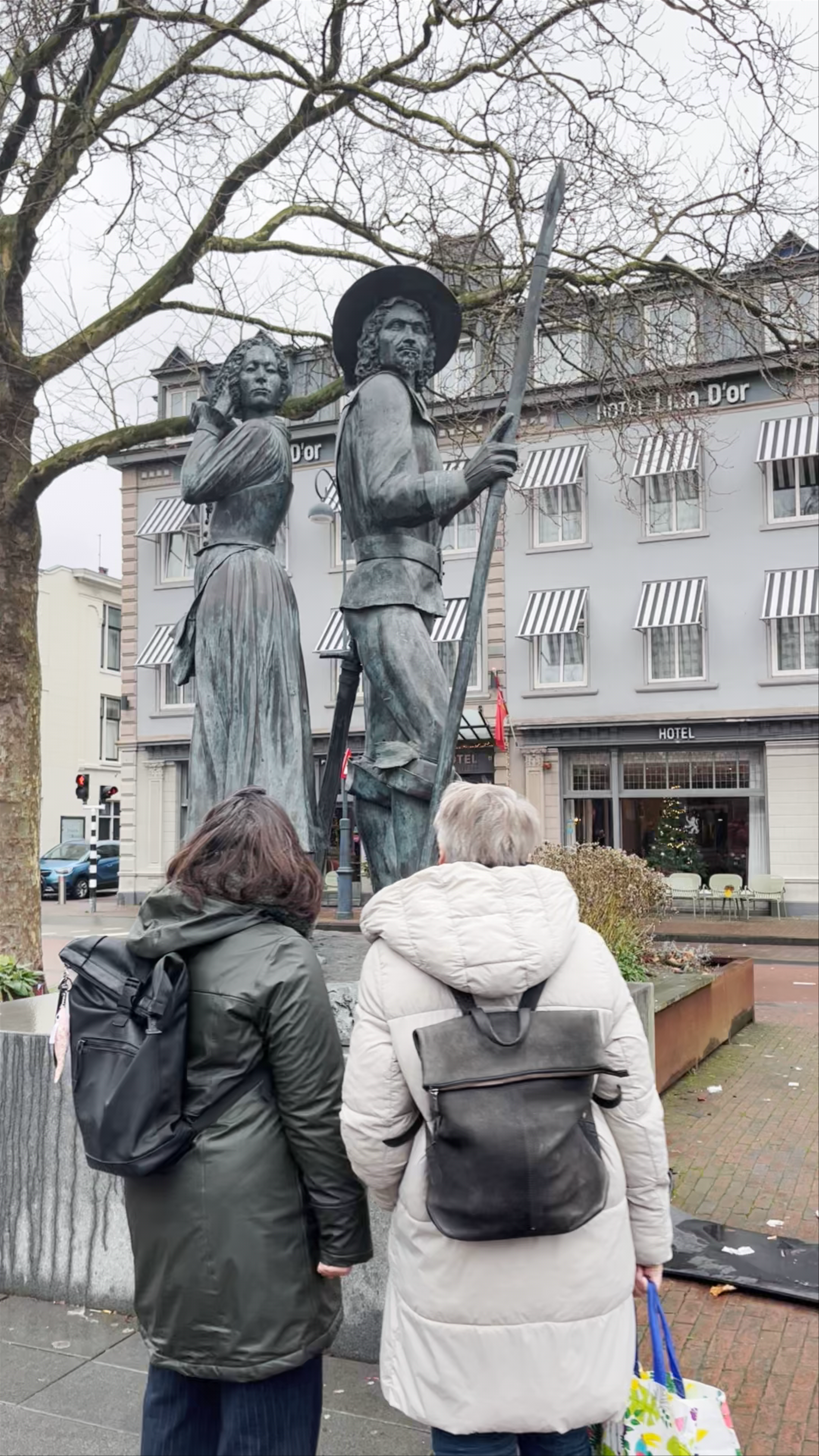 Monument Of Folk Hero Kenau Simonsdochter Hasselaer And Legendary City Governor Wigbolt (Baron) Ripperda