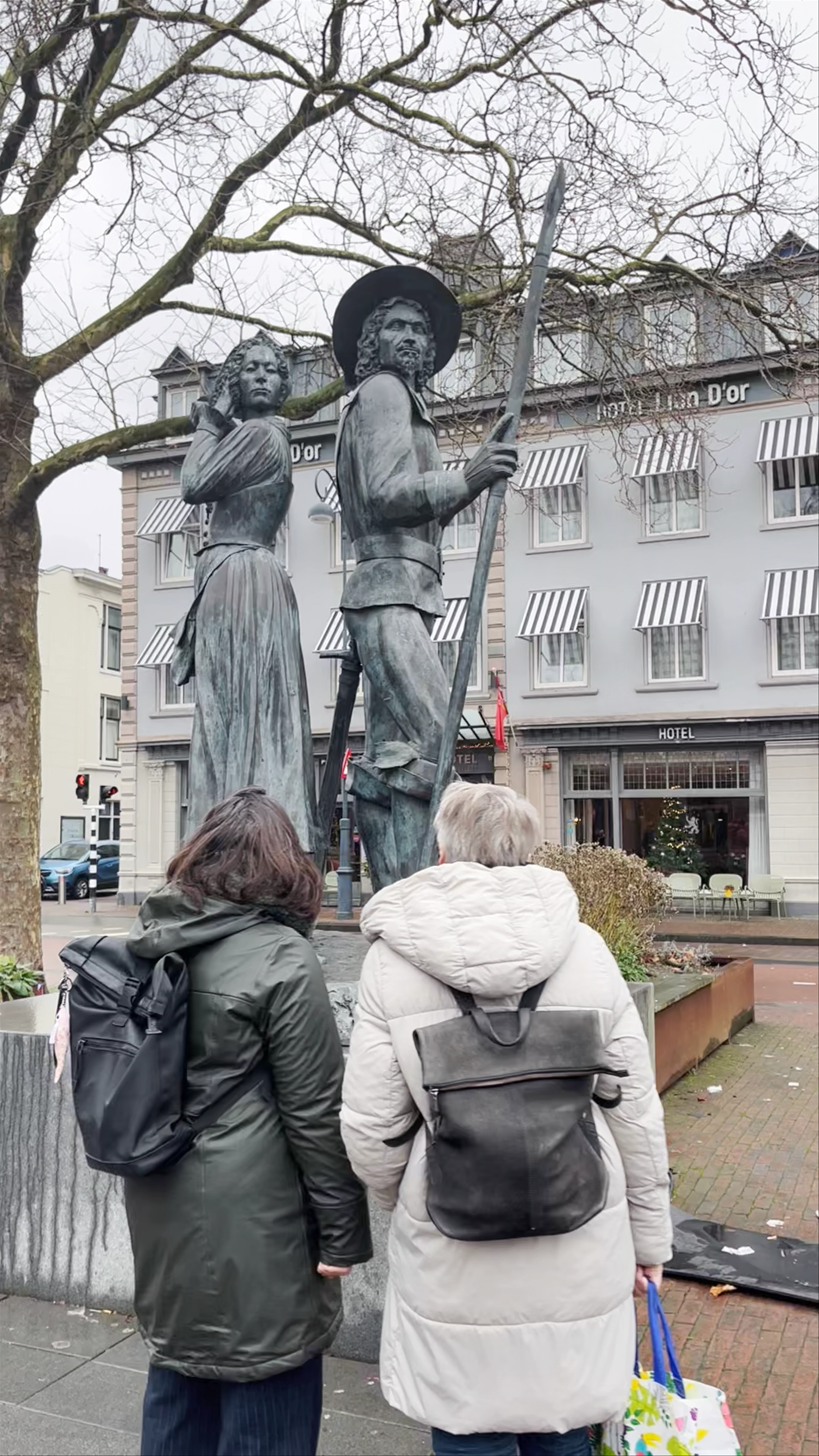 Monument Of Folk Hero Kenau Simonsdochter Hasselaer And Legendary City Governor Wigbolt (Baron) Ripperda, Kruisweg, Haarlem, Netherlands