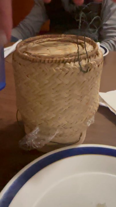 Houa Khong Restaurant - Sticky rice - Thai Near Me - Merced, California