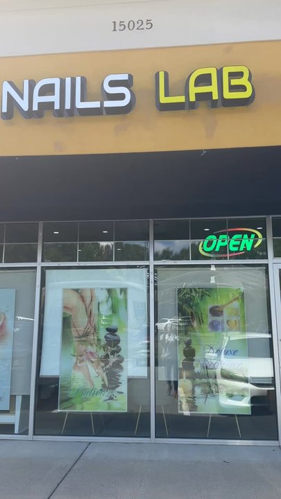 Nails Lab - Nail Salons Near Me - Charlotte, North Carolina