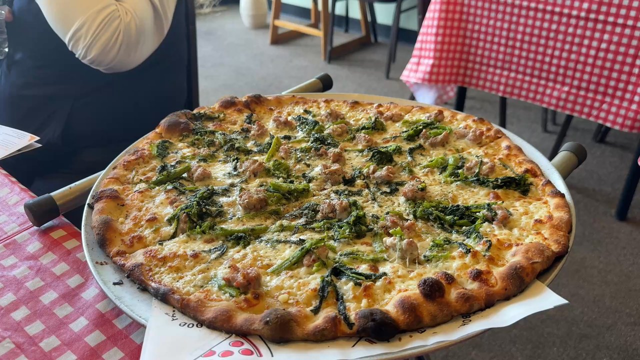 Da Carmine's - Pizza Near Me - Branford, Connecticut