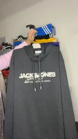 Product clip