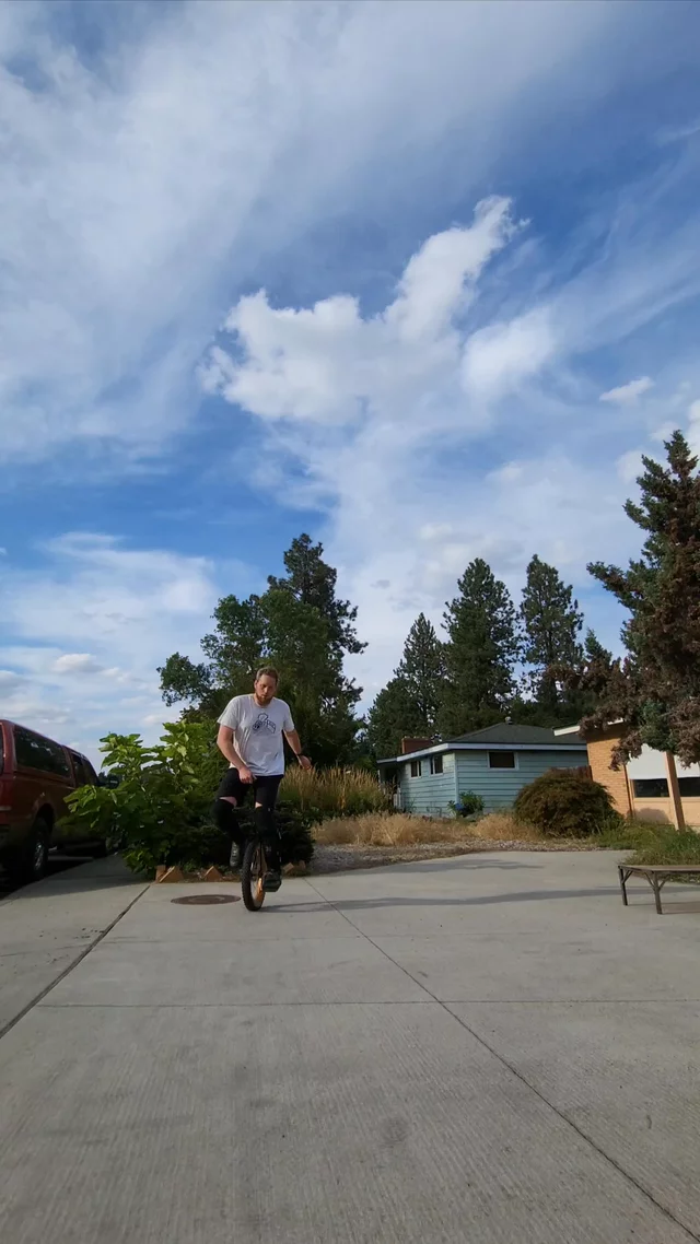 riu submission: 360 to outspin
