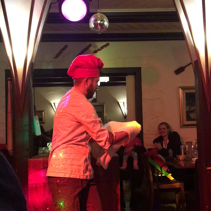 La Rustica - Super Bedienung, tolles Essen mit Showeinlage vom Pizzabäcker! - Italian Near Me - Wernigerode, ST