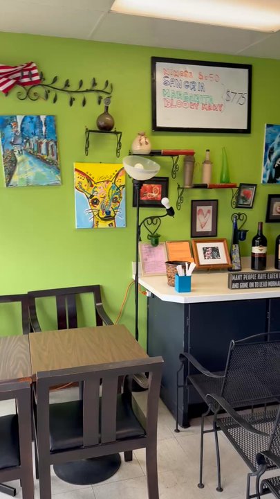Achiote Grill - Inside the restaurant - Mexican Near Me - Huntington Beach, California