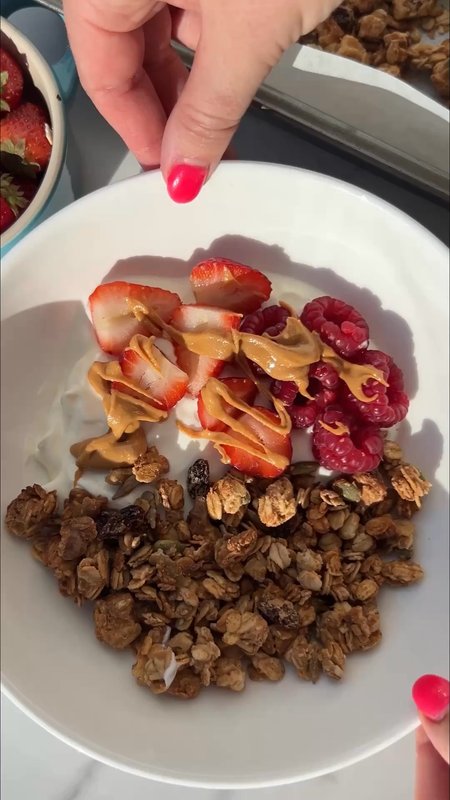 Peanut Butter Granola