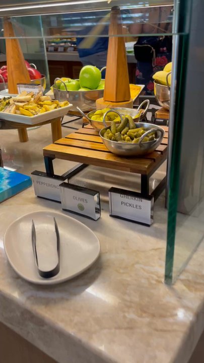 La Hiki - Breakfast & Brunch Near Me - Kapolei, Hawaii