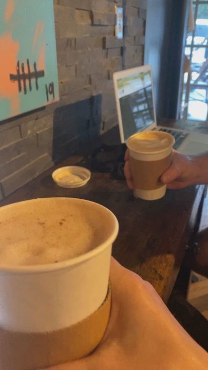 Magnolias Sous Le Pont - Cheers - Coffee & Tea Near Me - Dallas, Texas