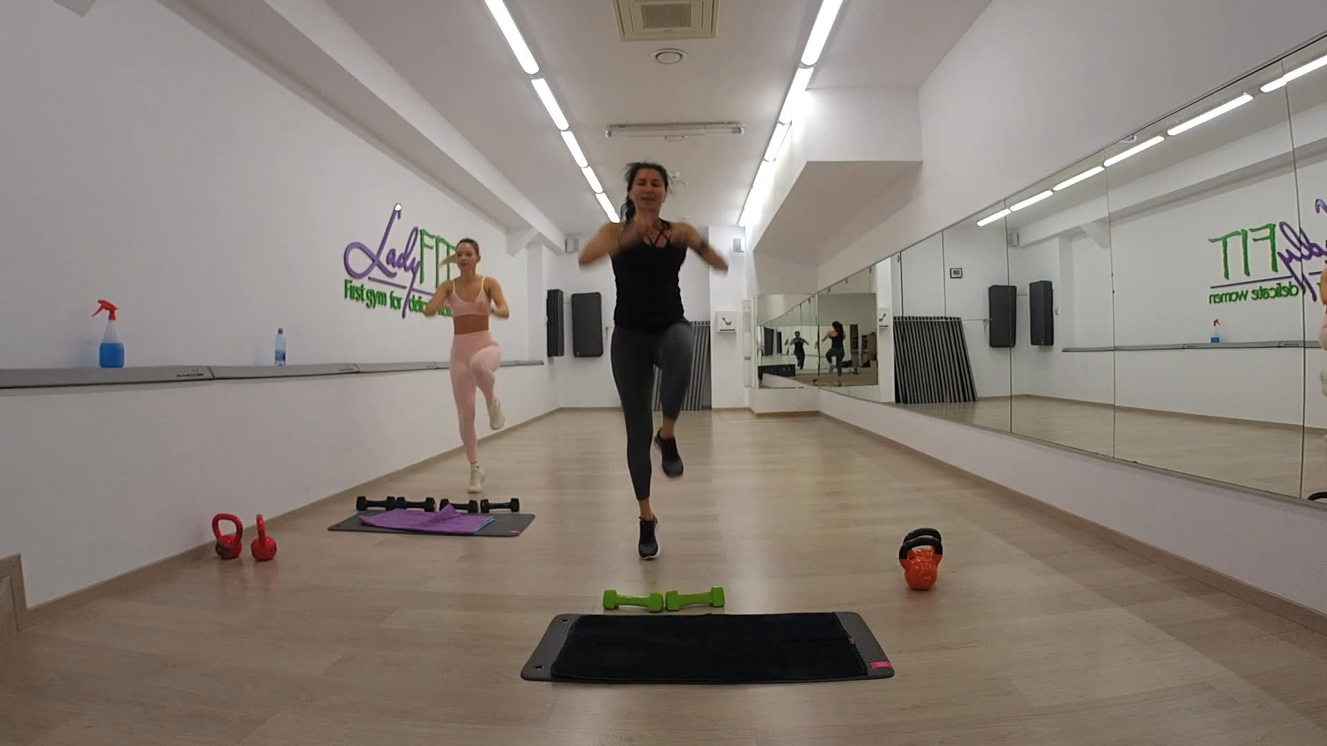 Oana X Fit 1