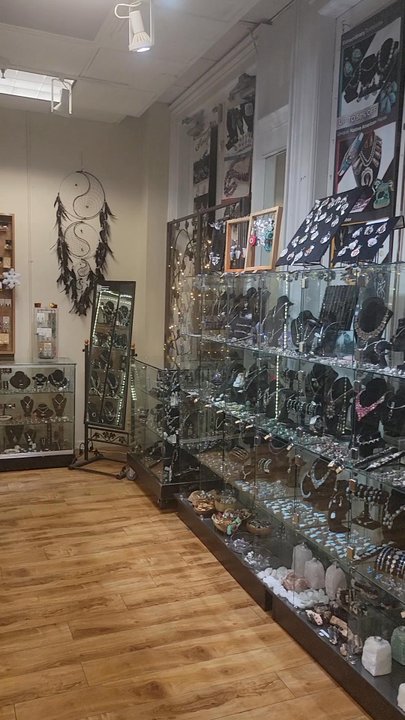 Super Silver Sacramento - Inside - Jewelry Near Me - Sacramento, California