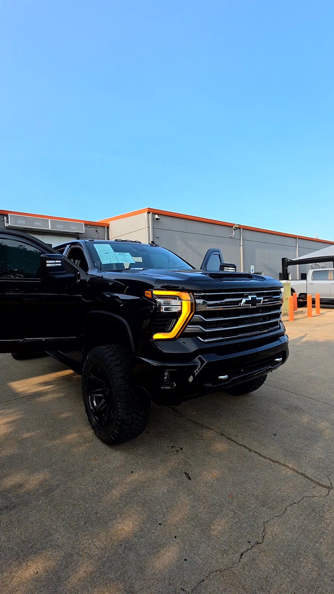 Lifted Trucks - #TX10846 - 2024 Chevrolet Silverado 2500HD High Country Crew Cab