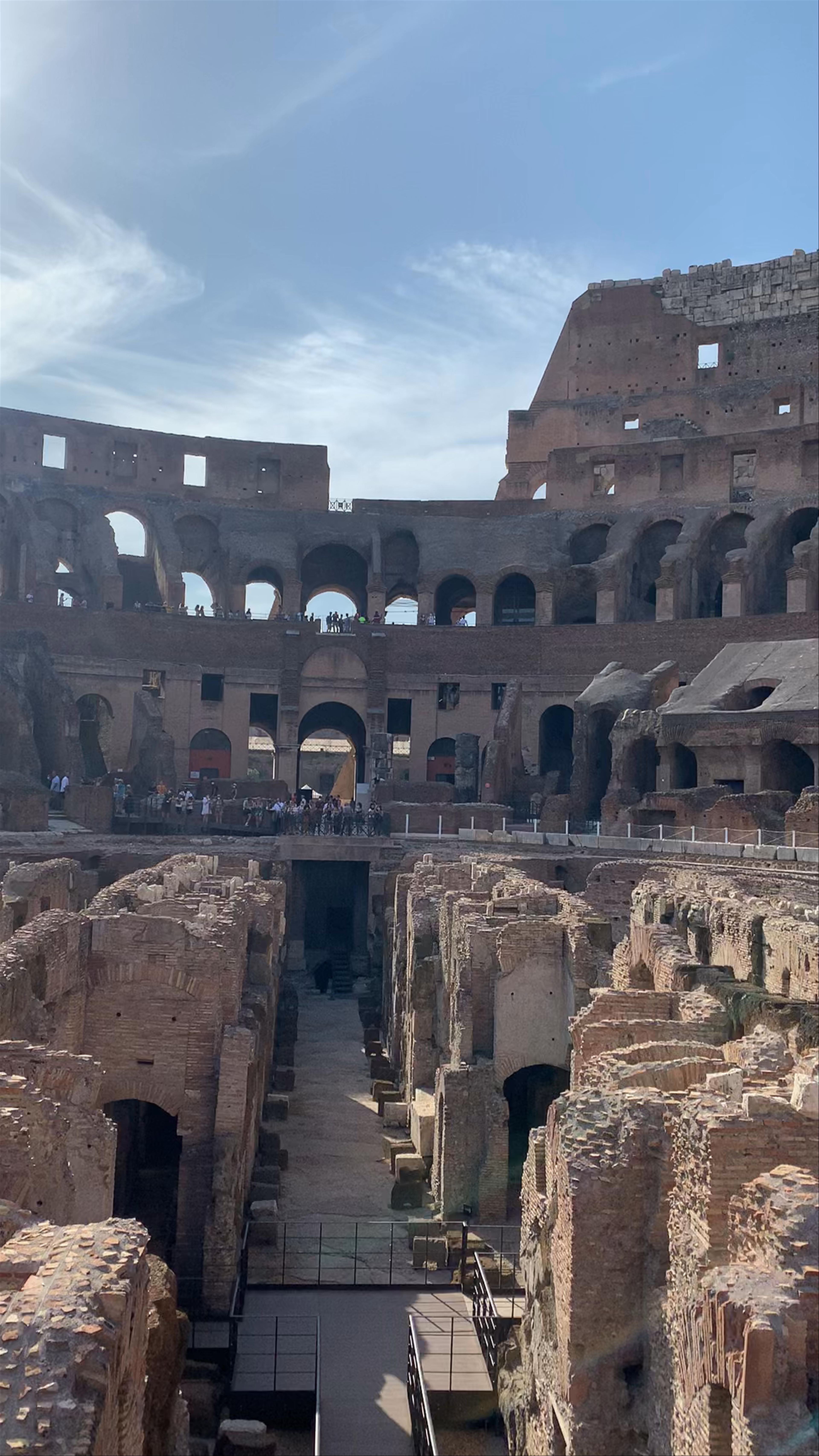 inside the roman colosseom 