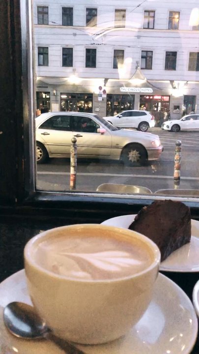 St. Oberholz - Cafes Near Me - Berlin, BE