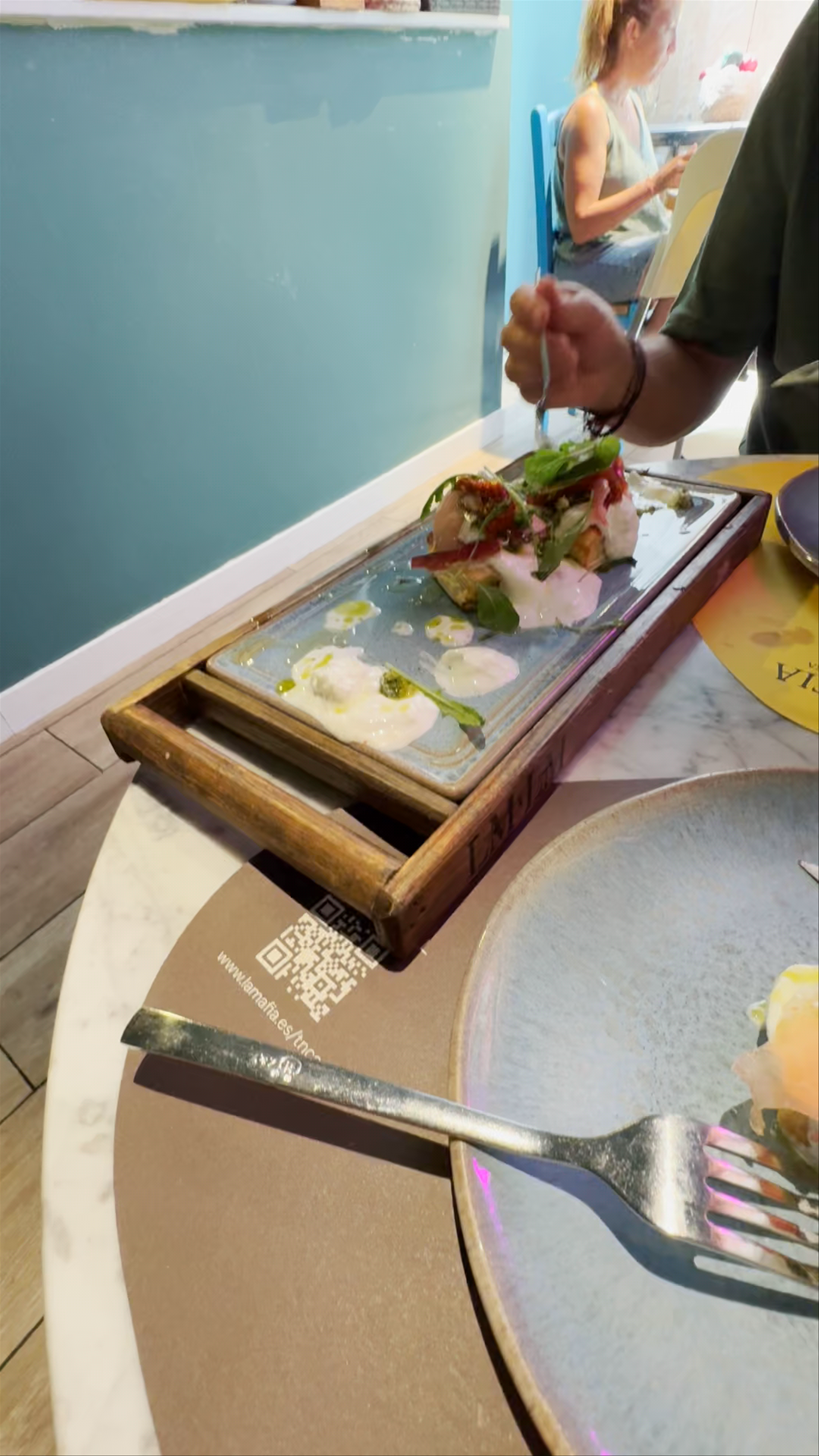 La Mafia se sienta a la mesa