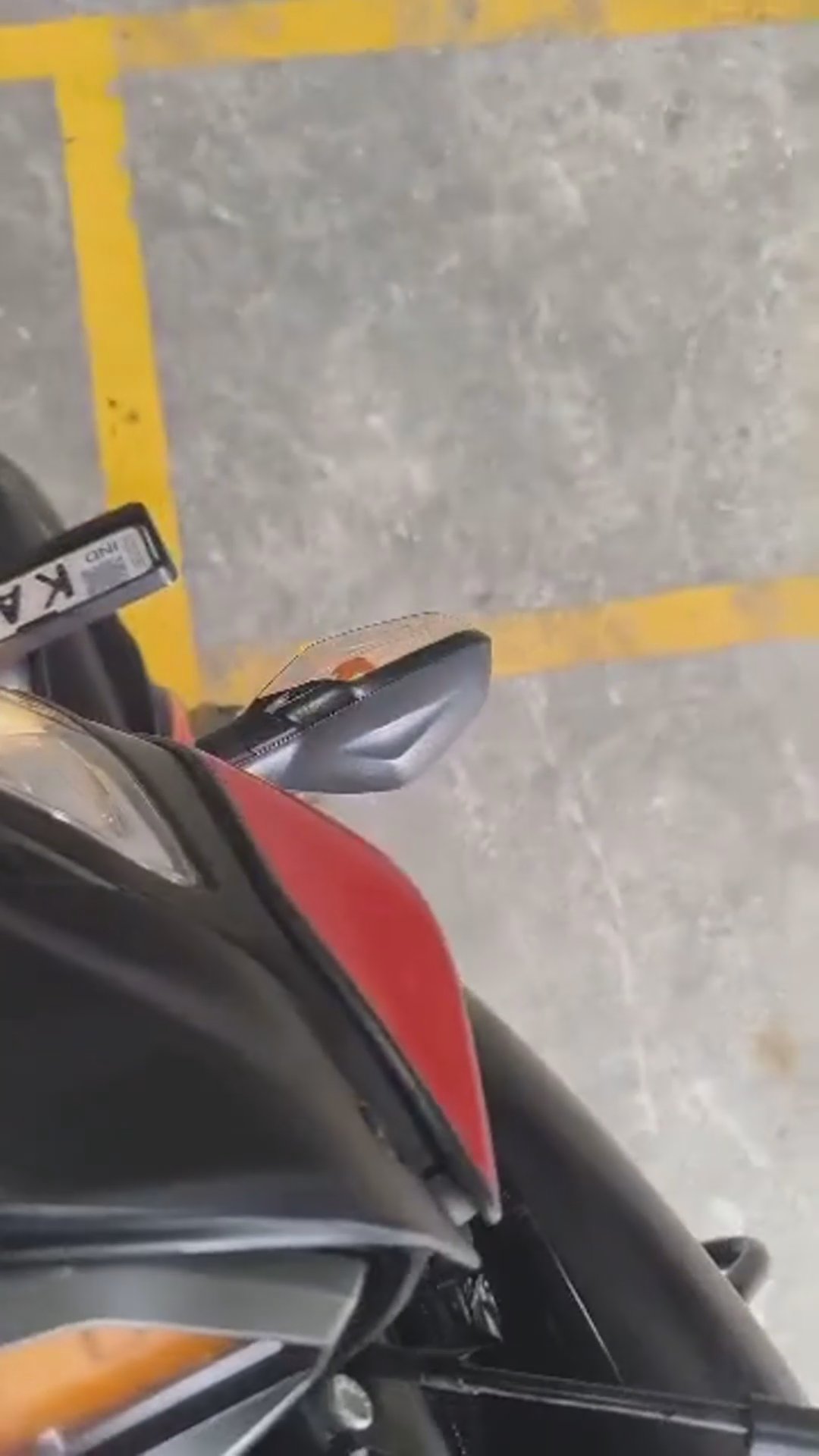 Walk-around video thumbnail