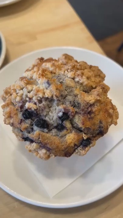 Kindred Coffee Roasters - Blueberry muffins and lattes - Coffee Roasteries Near Me - West Chicago, Illinois
