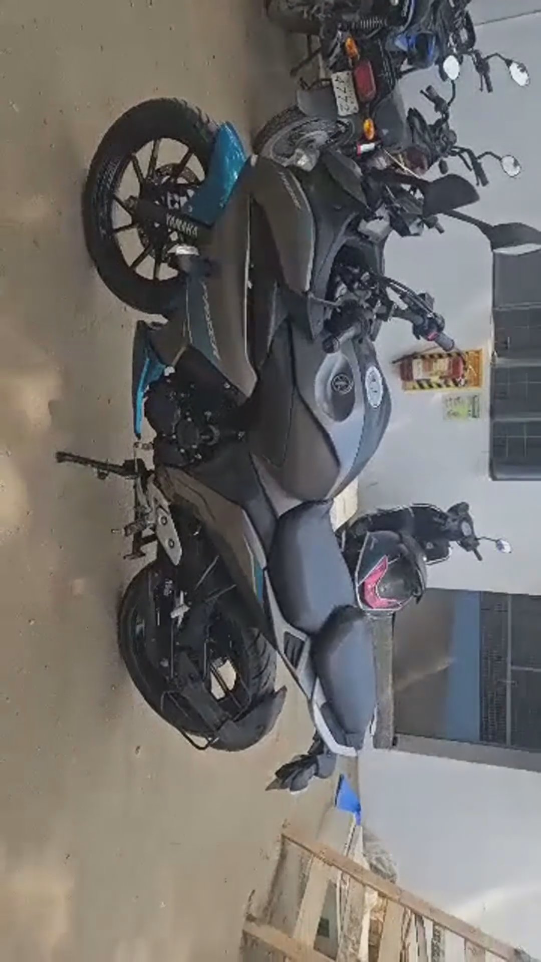 Walk-around video thumbnail