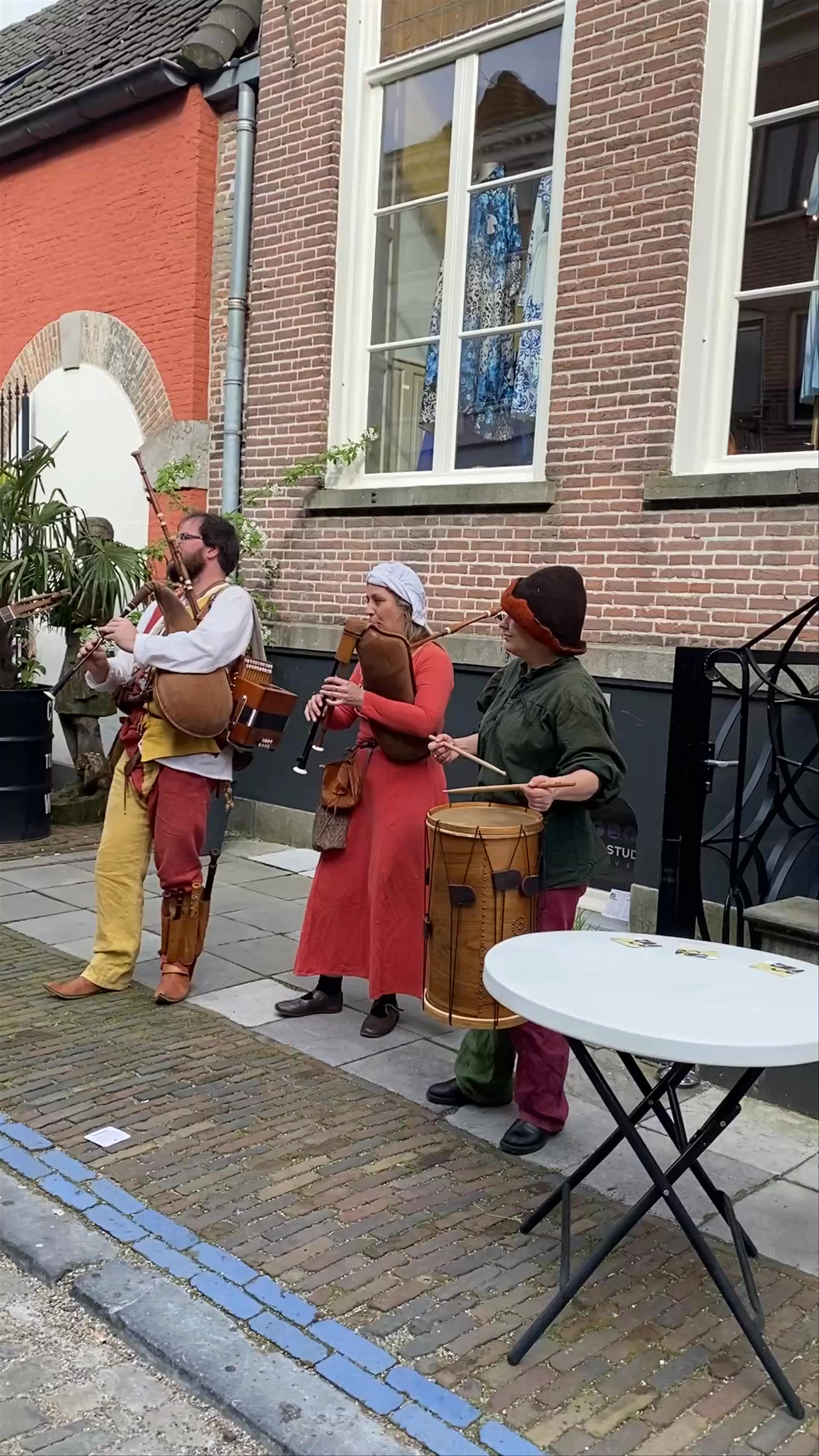 Addy van den Krommenacker, Maasstraat, Deurne