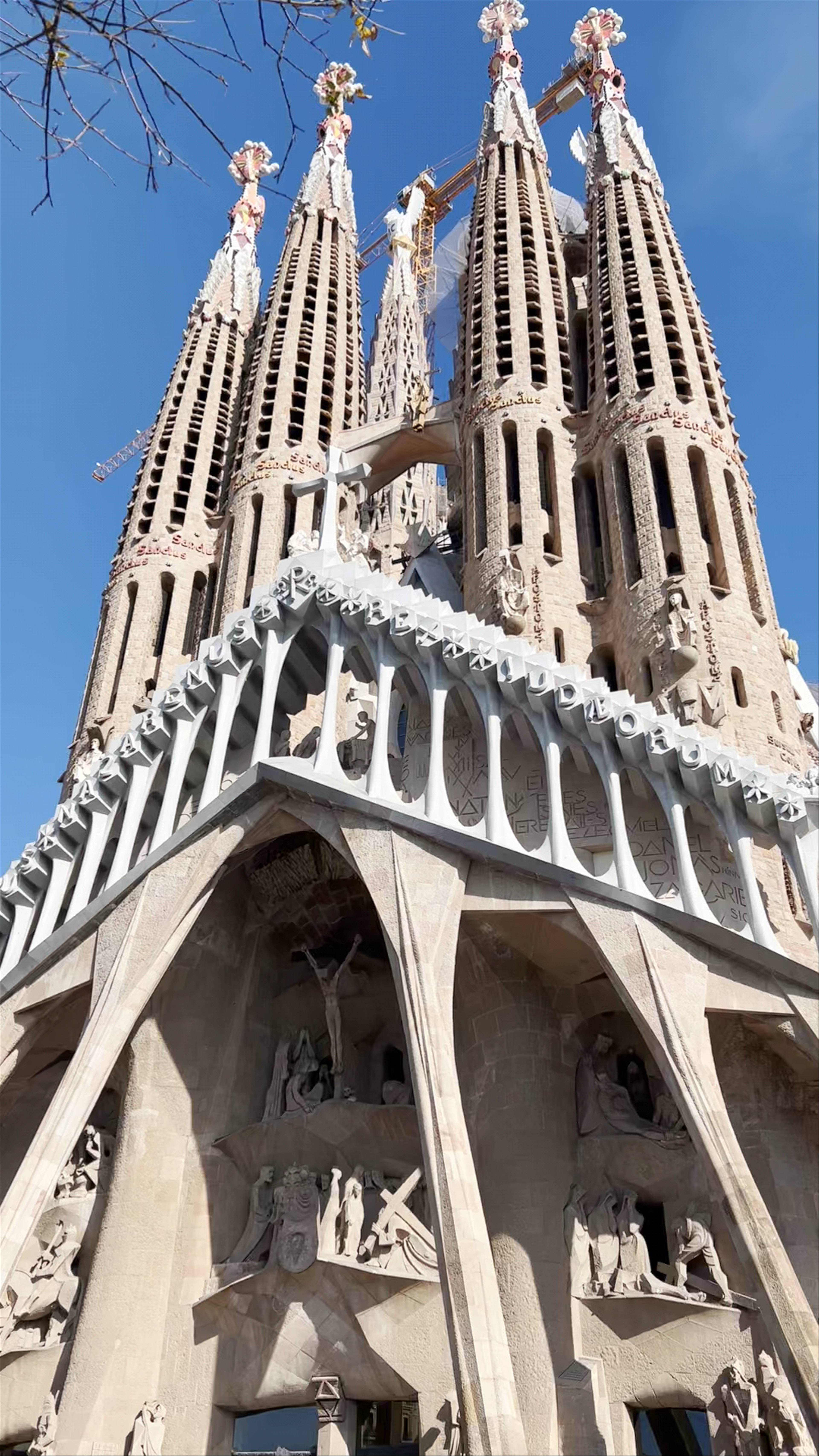 Sagrada Familia: Gaudí’s Masterpiece in Barcelona